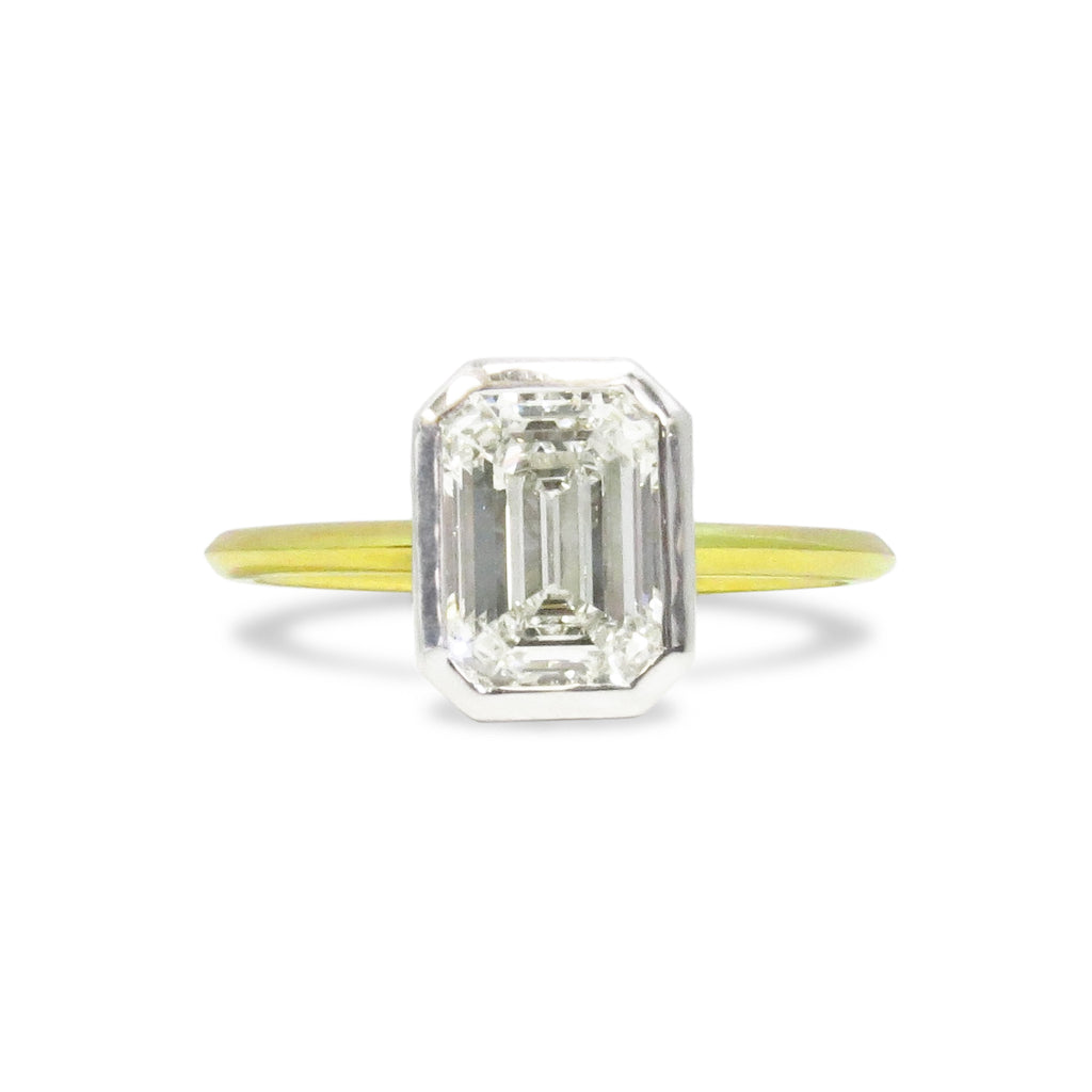 Emerald Cut Diamond Ring - MARTIN FLYER INC