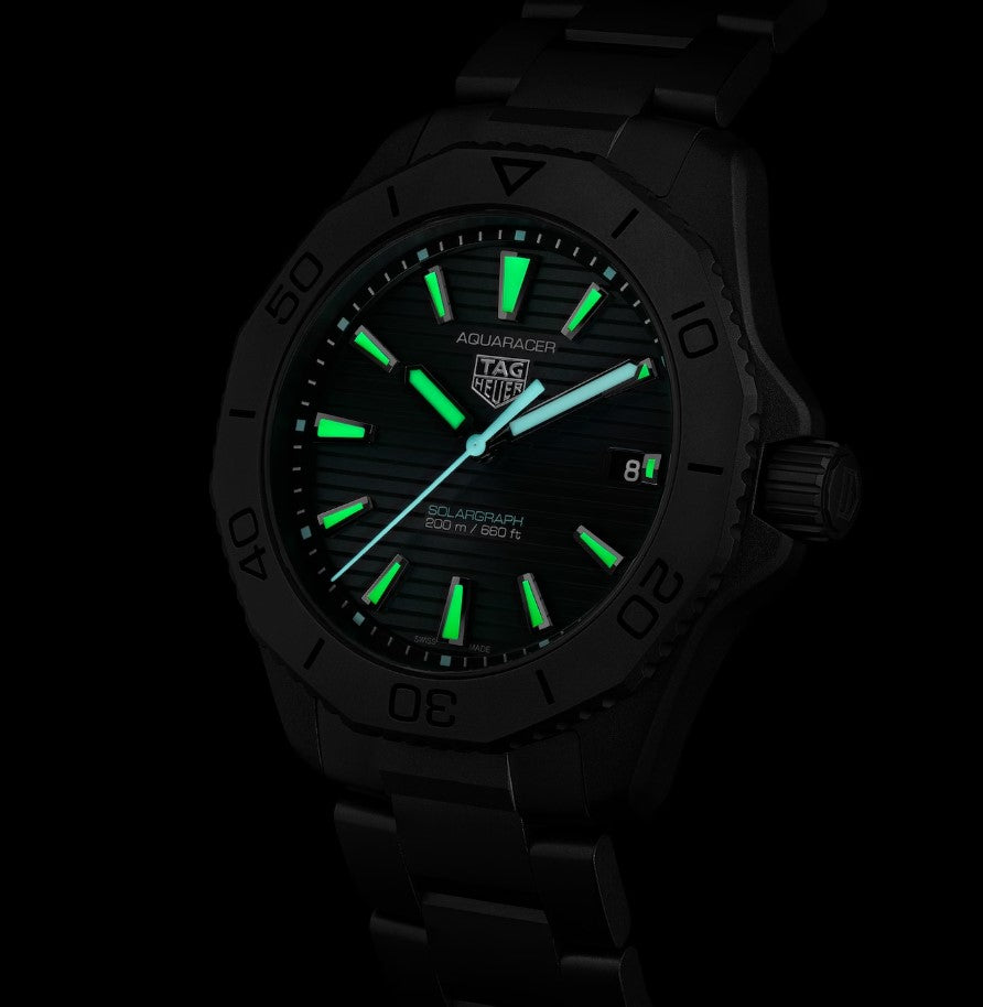 TAG HEUER AQUARACER PROFESSIONAL 200 SOLARGRAPH - LVMH/TAG HEUER USA